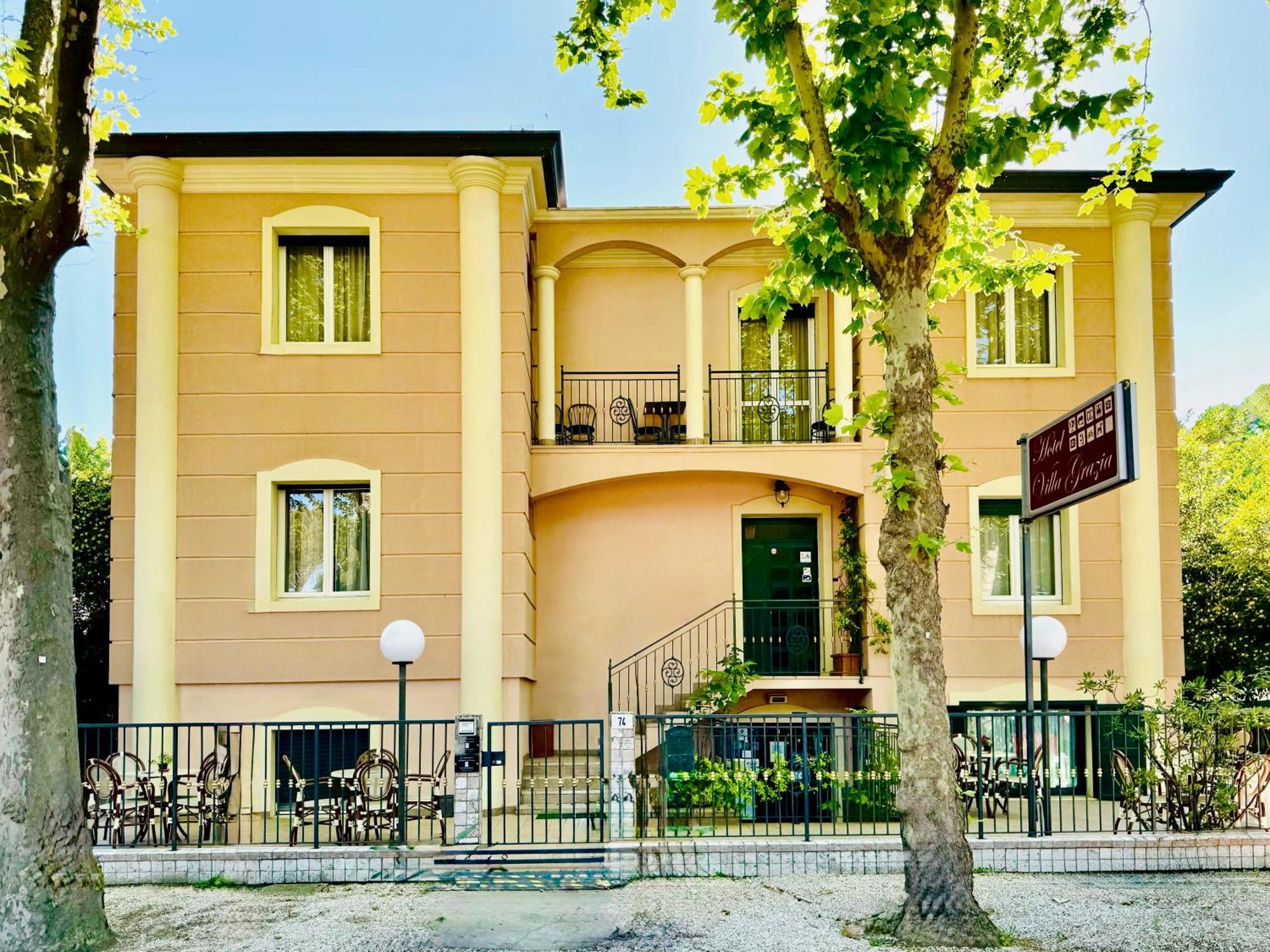 Hotel Villa Grazia Cesenatico Kültér fotó