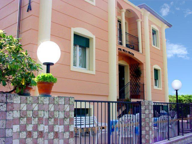 Hotel Villa Grazia Cesenatico Kültér fotó